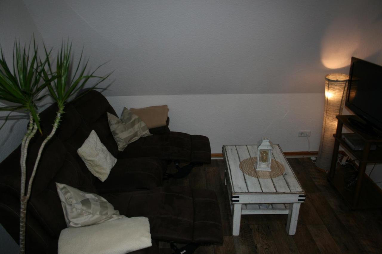 Ferien Oase Am Ber Apartment เชินเนอเฟลด์ ภายนอก รูปภาพ